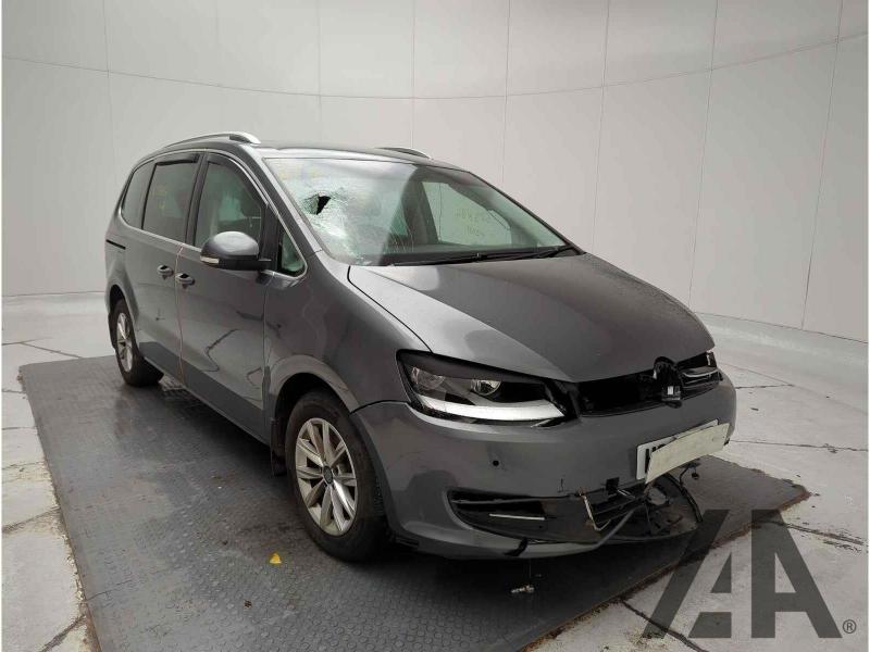 2017 VOLKSWAGEN SHARAN SE NAV TSI BLUEMOTION TECHNOLO 1395cc TURBO PETROL SEMI AUTO 6 Speed 5 DOOR MPV