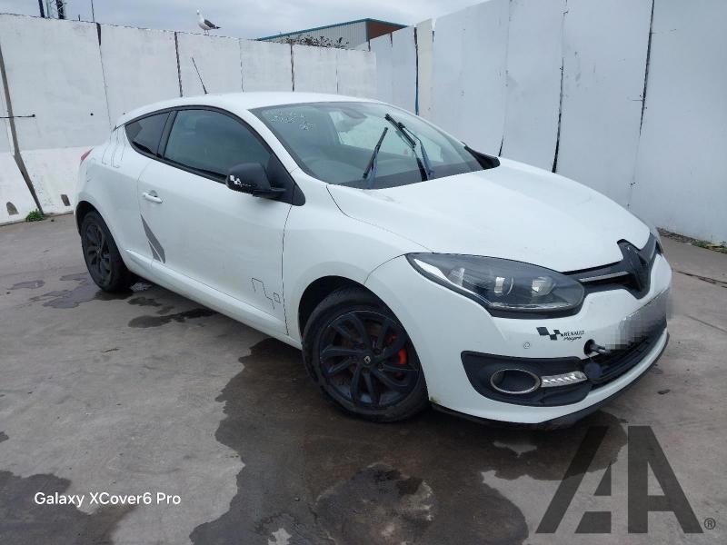 2015 RENAULT MEGANE DYNAMIQUE TOMTOM ENERGY DCI S/ 1461cc TURBO DIESEL MANUAL 6 Speed 3 DOOR COUPE