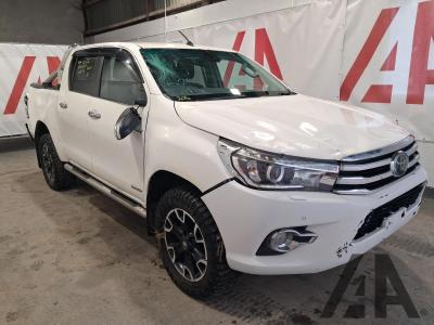 Image of 2017 TOYOTA HI-LUX INVINCIBLE X 4WD D-4D DCB 2393cc TURBO DIESEL MANUAL PICK UP