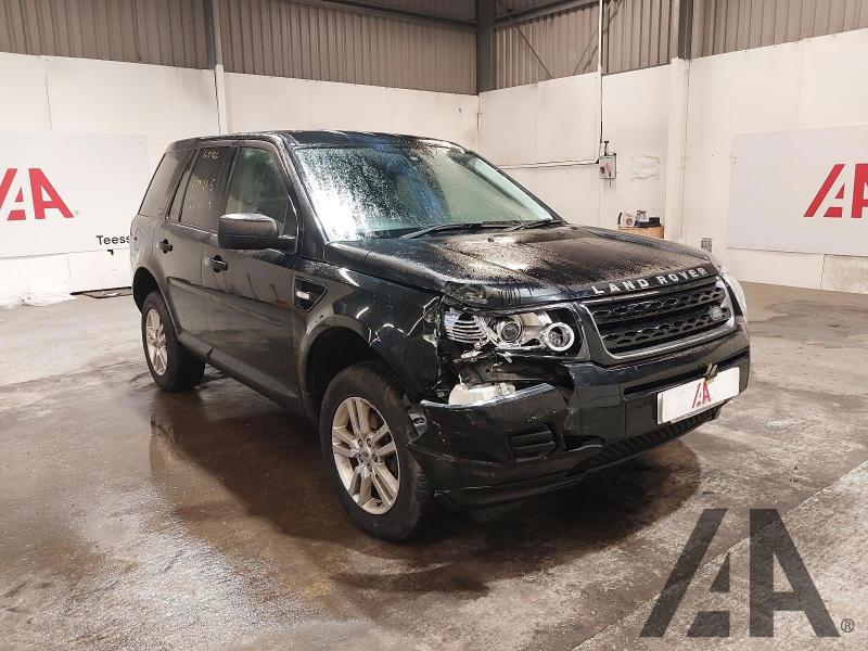 2013 LAND ROVER FREELANDER TD4 BLACK AND WHITE 2179cc TURBO DIESEL AUTOMATIC 5 DOOR ESTATE