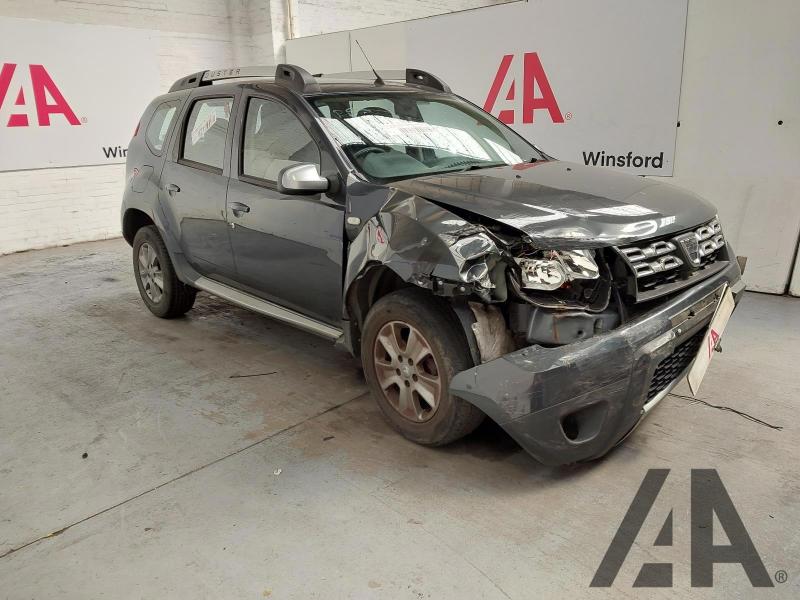 2017 DACIA DUSTER LAUREATE DCI 1461cc TURBO DIESEL MANUAL 6 Speed 5 DOOR HATCHBACK