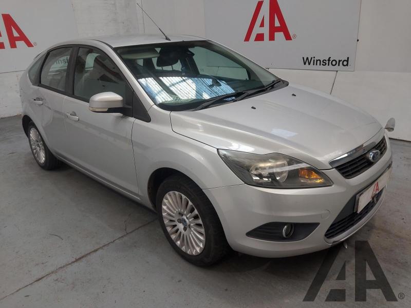 2011 FORD FOCUS TITANIUM TDCI 1560cc TURBO DIESEL MANUAL 5 Speed 5 DOOR HATCHBACK