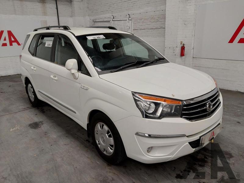 2017 SSANGYONG RODIUS TURISMO SE 2157cc TURBO DIESEL MANUAL 6 Speed 5 DOOR MPV