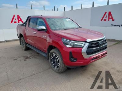 Image of 2022 TOYOTA HI-LUX INVINCIBLE 4WD D-4D DCB 2755cc TURBO DIESEL AUTOMATIC PICK UP