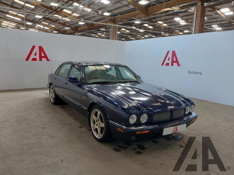 2000 JAGUAR XJ R V8 SUPER 3996cc SUPER PETROL AUTOMATIC 5 Speed 4 DOOR SALOON