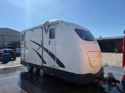 Image of 2000 ANIMAL TRANSPORT ANIMAL TRANSPORT Equitrek Startrekka Horse Trai IFIED