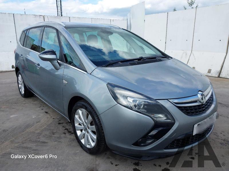 2014 VAUXHALL ZAFIRA TOURER SE CDTI ECOFLEX S/S 1598cc TURBO DIESEL MANUAL 6 Speed 5 DOOR MPV
