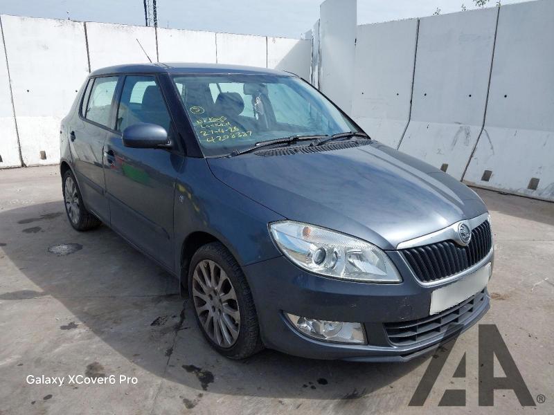2011 SKODA FABIA ELEGANCE TDI CR 1598cc TURBO DIESEL MANUAL 5 Speed 5 DOOR HATCHBACK