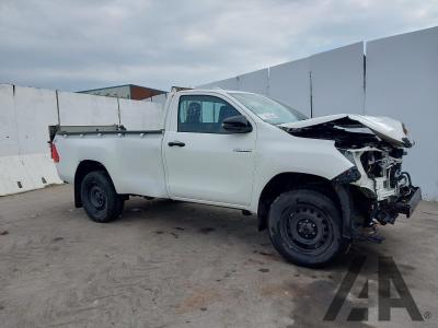 Image of 2024 TOYOTA HI-LUX ACTIVE 4WD D-4D S/C 2393cc TURBO DIESEL MANUAL PICK UP