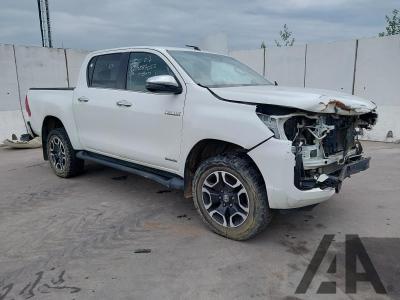 Image of 2021 TOYOTA HI-LUX INVINCIBLE 4WD D-4D DCB 2755cc TURBO DIESEL AUTOMATIC 4 DOOR PICK UP