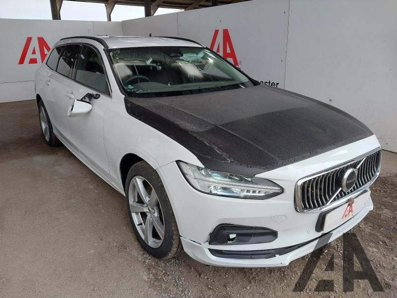 2024 VOLVO V90 B6 CORE AWD 1969cc TURBO PETROL AUTOMATIC 5 DOOR ESTATE