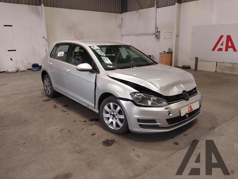 2014 VOLKSWAGEN GOLF SE TDI BLUEMOTION TECHNOLOGY D 1968cc TURBO DIESEL SEMI AUTO 6 Speed 5 DOOR HATCHBACK
