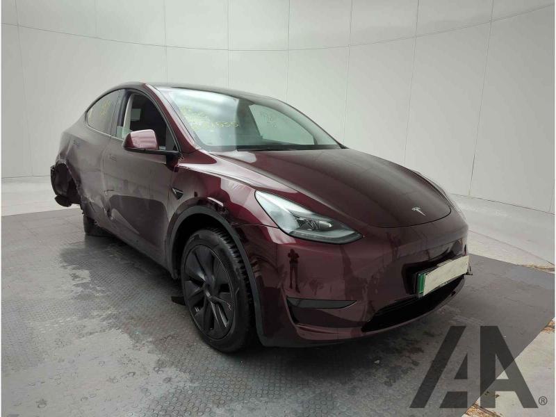 2024 TESLA MODEL Y BASE ELECTRIC DIRECT DRIVE 5 DOOR MPV