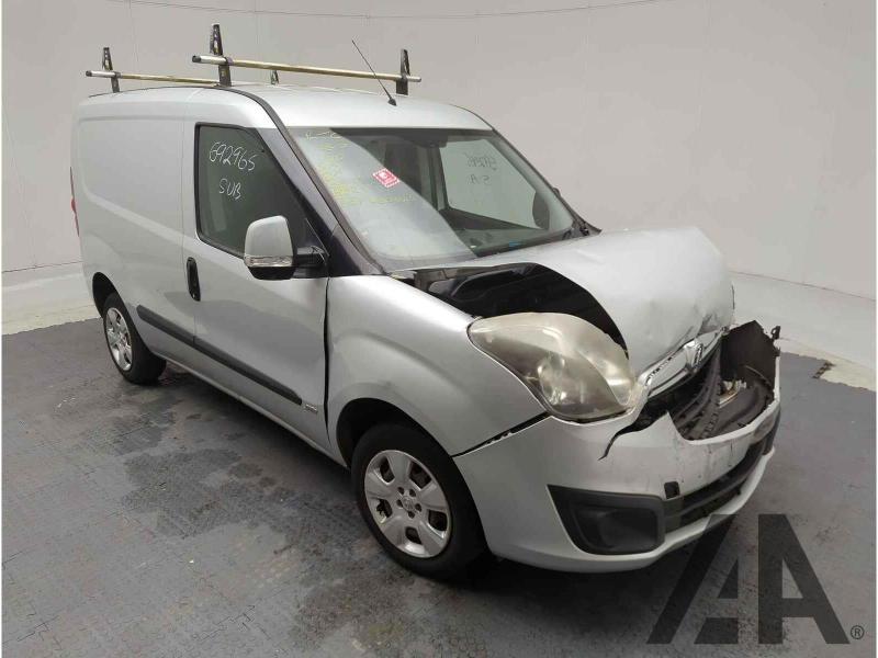 2013 VAUXHALL COMBO 2000 L1H1 CDTI SPORTIVE 1248cc TURBO DIESEL MANUAL 5 Speed PANEL VAN