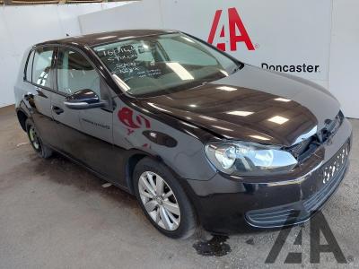 Image of 2010 VOLKSWAGEN GOLF SE TDI DSG 1968cc TURBO DIESEL SEMI AUTO 6 Speed 5 DOOR HATCHBACK