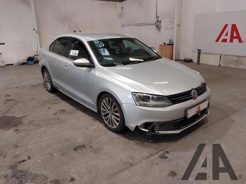 2012 VOLKSWAGEN JETTA SPORT TDI 1968cc TURBO DIESEL MANUAL 6 Speed 4 DOOR SALOON