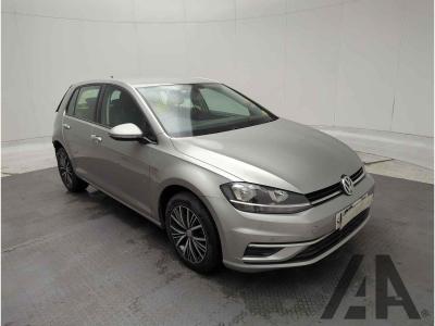 Image of 2017 VOLKSWAGEN GOLF SE TSI BLUEMOTION TECHNOLOGY D 1395cc TURBO PETROL SEMI AUTO 7 Speed 5 DOOR HATCHBACK