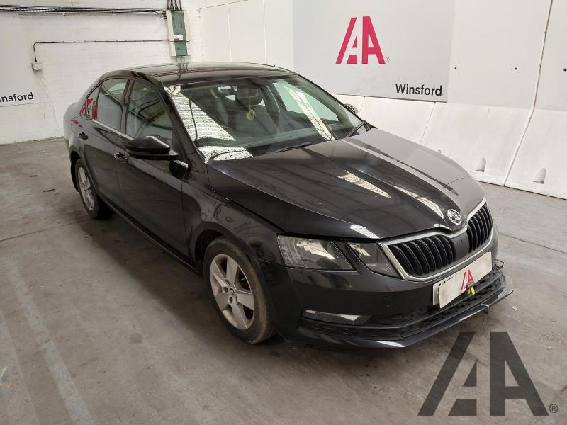 2018 SKODA OCTAVIA SE TDI DSG 1598cc TURBO DIESEL SEMI AUTO 7 Speed 5 DOOR HATCHBACK