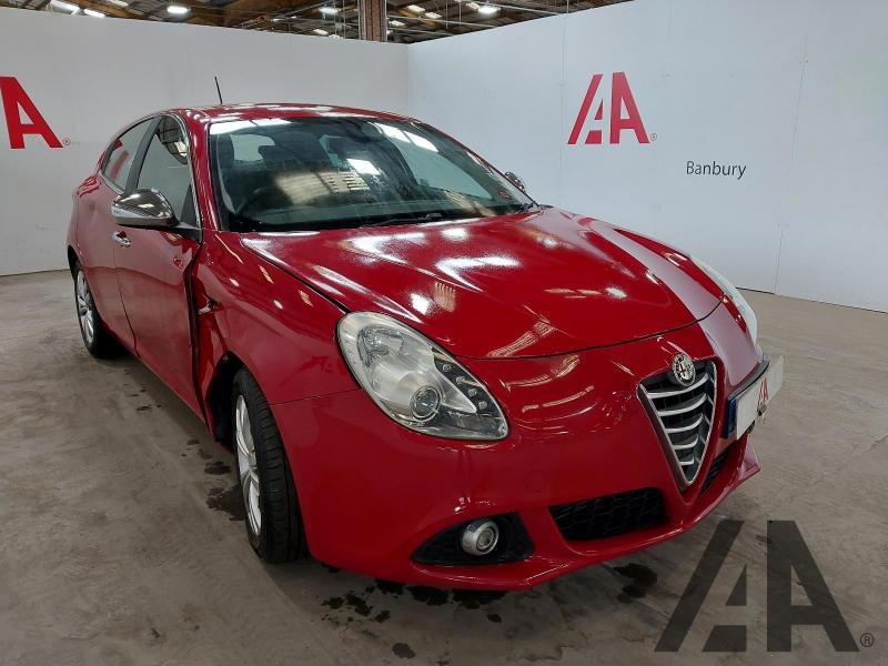 2014 ALFA ROMEO GIULIETTA JTDM-2 DISTINCTIVE 1598cc TURBO DIESEL MANUAL 6 Speed 5 DOOR HATCHBACK