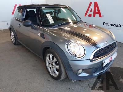 Image of 2009 MINI HATCH COOPER D GRAPHITE 1560cc TURBO DIESEL MANUAL 6 Speed 3 DOOR HATCHBACK