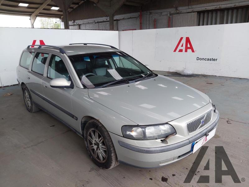 2002 VOLVO V70 D5 S 2401cc TURBO DIESEL MANUAL 5 Speed 5 DOOR ESTATE