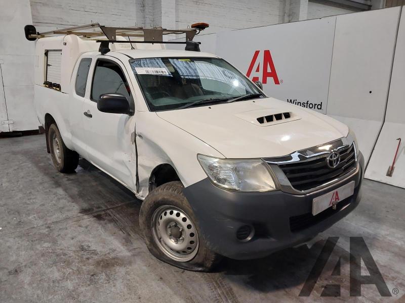 2015 TOYOTA HI-LUX ACTIVE 4X4 D-4D DCB 2494cc TURBO DIESEL MANUAL PICK UP