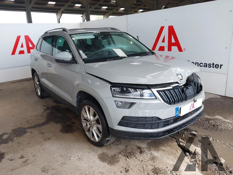 2020 SKODA KAROQ SE L TSI DSG 1498cc TURBO PETROL SEMI AUTO 7 Speed 5 DOOR ESTATE