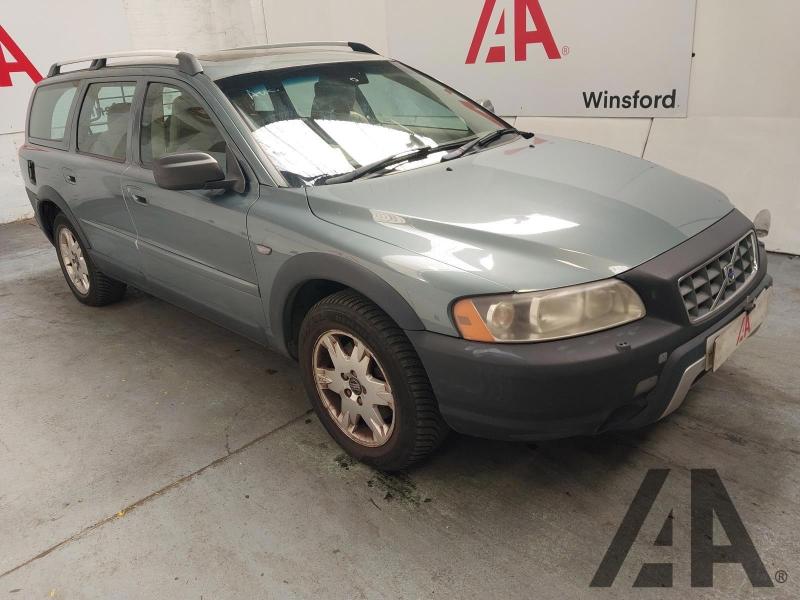 2005 VOLVO XC70 D5 SE AWD 2401cc TURBO DIESEL SEMI AUTO 5 Speed 5 DOOR ESTATE