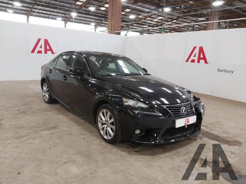 2015 LEXUS IS 300H EXECUTIVE EDITION 2494cc PETROL/ELECTRIC CVT 1 Speed 4 DOOR SALOON
