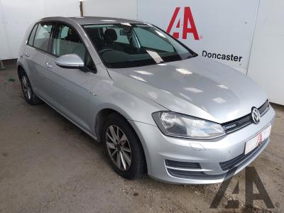 Image of 2014 VOLKSWAGEN GOLF BLUEMOTION TDI 1598cc TURBO DIESEL MANUAL 6 Speed 5 DOOR HATCHBACK