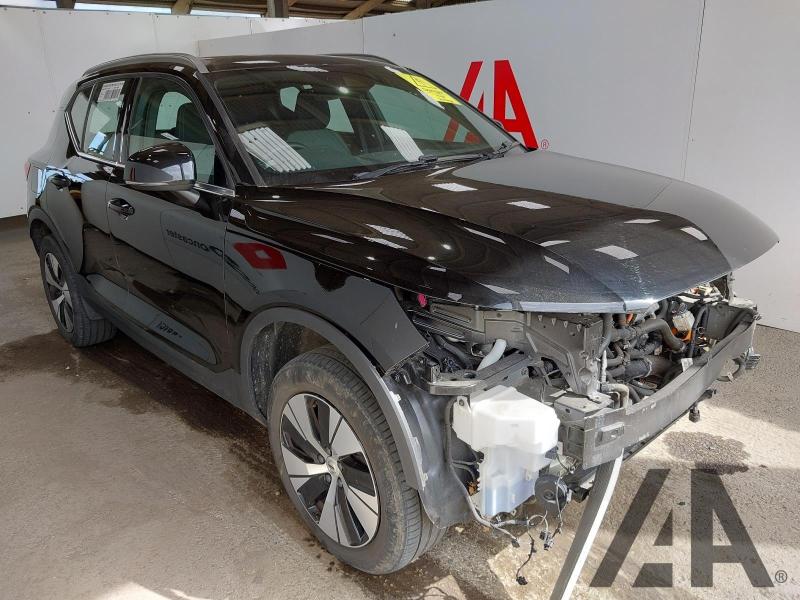 2023 VOLVO XC40 RECHARGE T4 CORE 1477cc TURBO PETROL/ELECTRIC SEMI AUTO 5 DOOR ESTATE