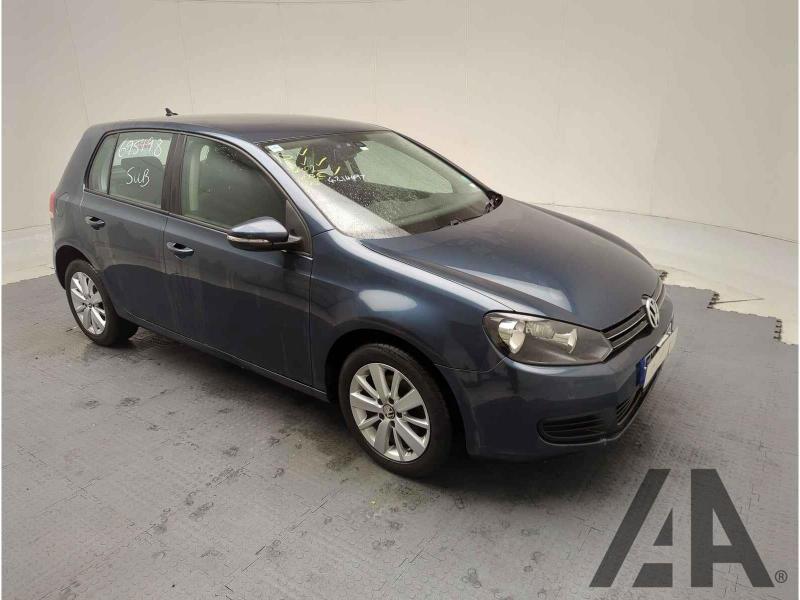 2010 VOLKSWAGEN GOLF SE TDI DSG 1598cc TURBO DIESEL SEMI AUTO 7 Speed 5 DOOR HATCHBACK
