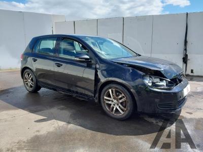 Image of 2010 VOLKSWAGEN GOLF SE TDI 1598cc TURBO DIESEL MANUAL 5 Speed 5 DOOR HATCHBACK