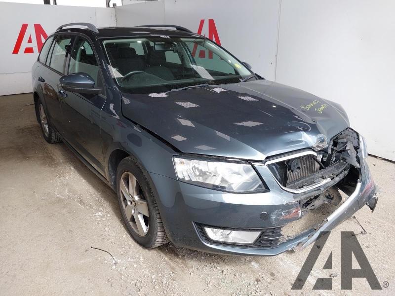 2015 SKODA OCTAVIA SE TDI 1598cc TURBO DIESEL MANUAL 6 Speed 5 DOOR ESTATE