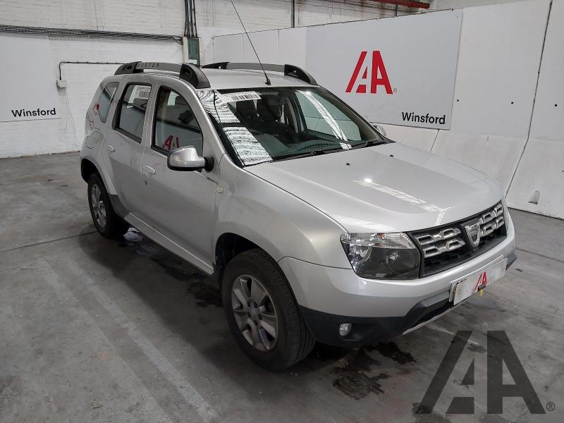 2015 DACIA DUSTER LAUREATE DCI 1461cc TURBO DIESEL MANUAL 6 Speed 5 DOOR HATCHBACK