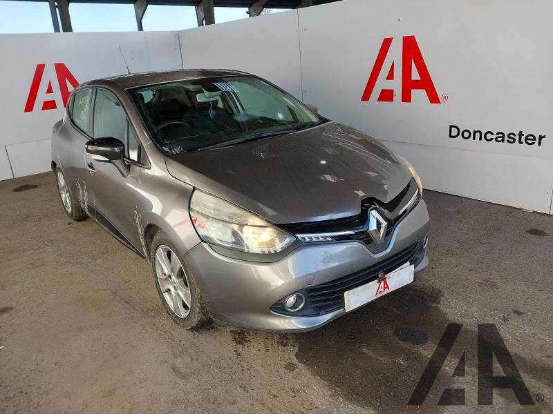 2015 RENAULT CLIO DYNAMIQUE MEDIANAV DCI 1461cc TURBO DIESEL AUTOMATIC 6 Speed 5 DOOR HATCHBACK