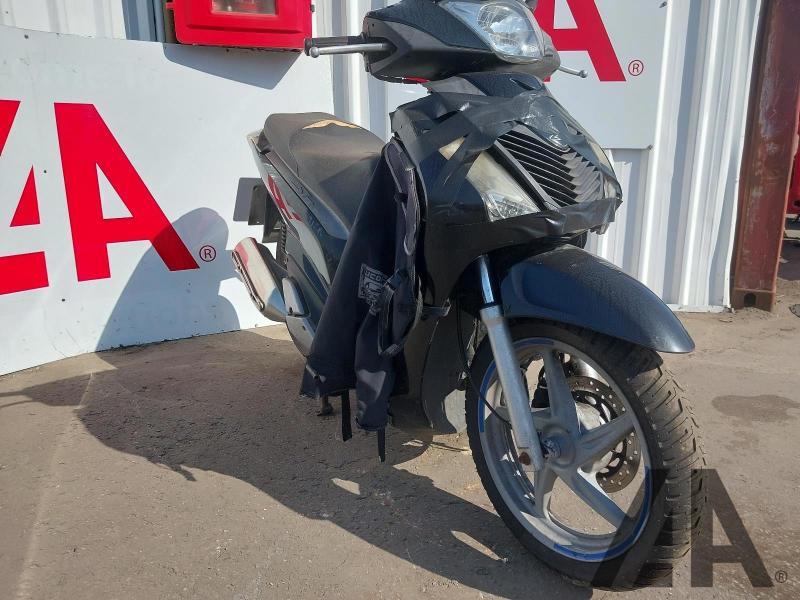 2011 HONDA SH 125cc PETROL CVT SCOOTER
