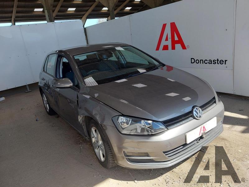 2015 VOLKSWAGEN GOLF MATCH TDI BLUEMOTION TECHNOLOG 1598cc TURBO DIESEL SEMI AUTO 7 Speed 5 DOOR HATCHBACK