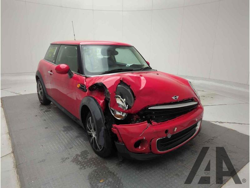 2013 MINI HATCH FIRST 1598cc PETROL MANUAL 6 Speed 3 DOOR HATCHBACK