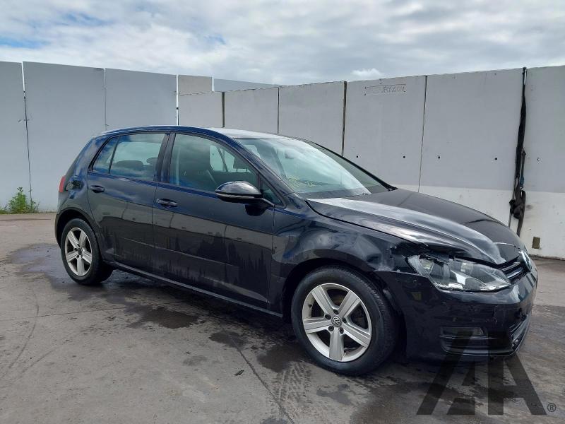 2014 VOLKSWAGEN GOLF MATCH TDI BLUEMOTION TECHNOLOG 1598cc TURBO DIESEL SEMI AUTO 7 Speed 5 DOOR HATCHBACK
