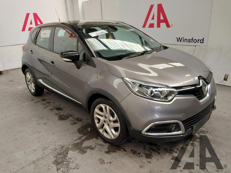 2015 RENAULT CAPTUR DYNAMIQUE NAV DCI 1461cc TURBO DIESEL MANUAL 5 Speed 5 DOOR HATCHBACK