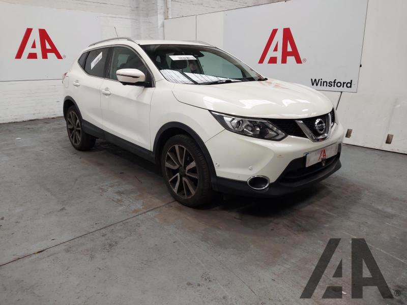 2015 NISSAN QASHQAI DCI TEKNA XTRONIC 1598cc TURBO DIESEL CVT 1 Speed 5 DOOR HATCHBACK