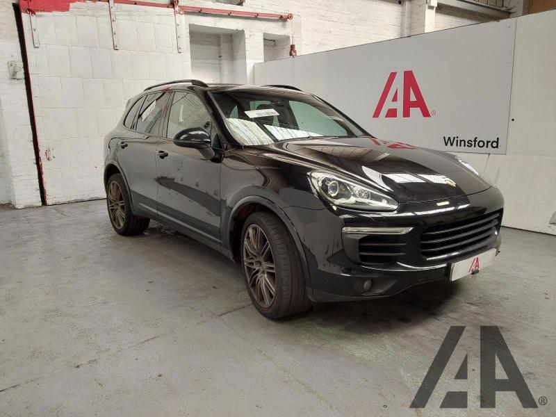 2018 PORSCHE CAYENNE D V6 PLATINUM EDITION TIPTRONI 2967cc TURBO DIESEL AUTOMATIC 8 Speed 5 DOOR ESTATE