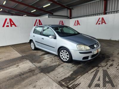 Image of 2004 VOLKSWAGEN GOLF SE 1598cc PETROL AUTOMATIC 6 Speed 5 DOOR HATCHBACK