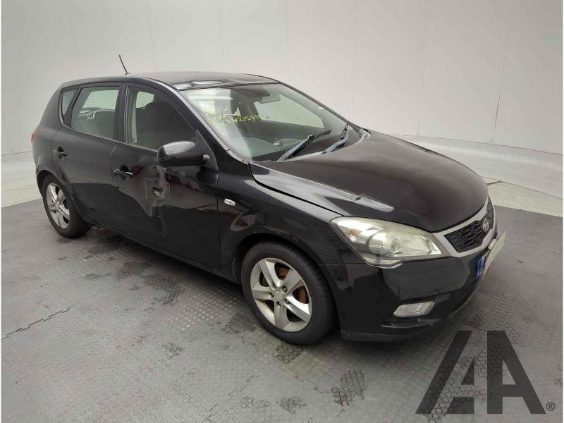 2011 KIA CEED 2 1591cc PETROL AUTOMATIC 4 Speed 5 DOOR HATCHBACK