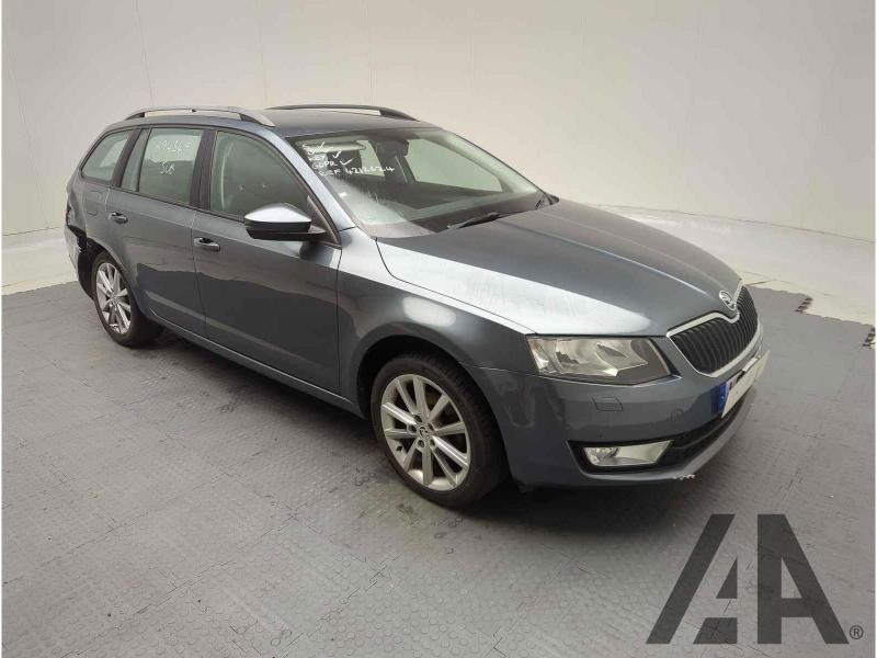 2015 SKODA OCTAVIA ELEGANCE TDI CR DSG 1598cc TURBO DIESEL SEMI AUTO 7 Speed 5 DOOR ESTATE