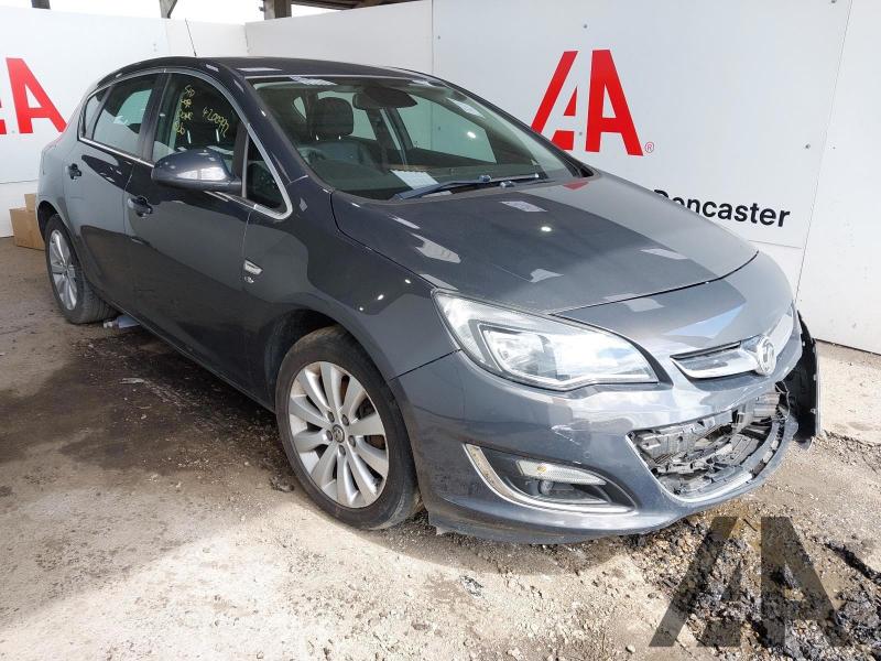 2013 VAUXHALL ASTRA ELITE CDTI S/S 1956cc TURBO DIESEL MANUAL 6 Speed 5 DOOR HATCHBACK