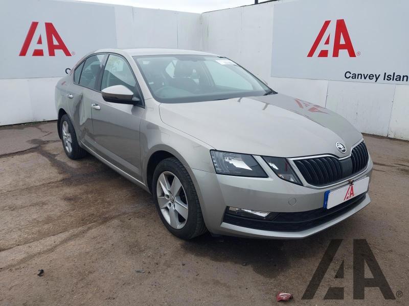 2019 SKODA OCTAVIA SE TSI DSG 999cc TURBO PETROL SEMI AUTO 7 Speed 5 DOOR HATCHBACK