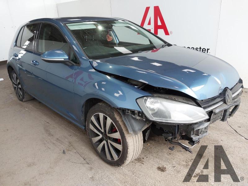 2014 VOLKSWAGEN GOLF SE TDI BLUEMOTION TECHNOLOGY D 1968cc TURBO DIESEL SEMI AUTO 6 Speed 5 DOOR HATCHBACK