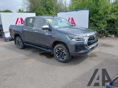 Image of 2020 TOYOTA HI-LUX INVINCIBLE 4WD D-4D DCB 2755cc TURBO DIESEL AUTOMATIC 4 DOOR PICK UP
